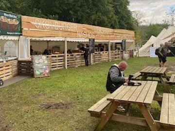 Madboder og serveringsområde ved Outdoor Festival i Silkeborg